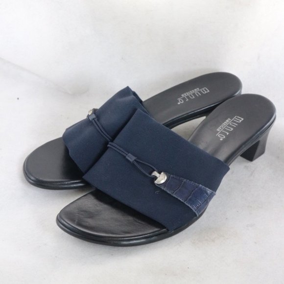 MUNRO Navy/Black Wide Strap Open Toe Sandals 8 W - Picture 5 of 8